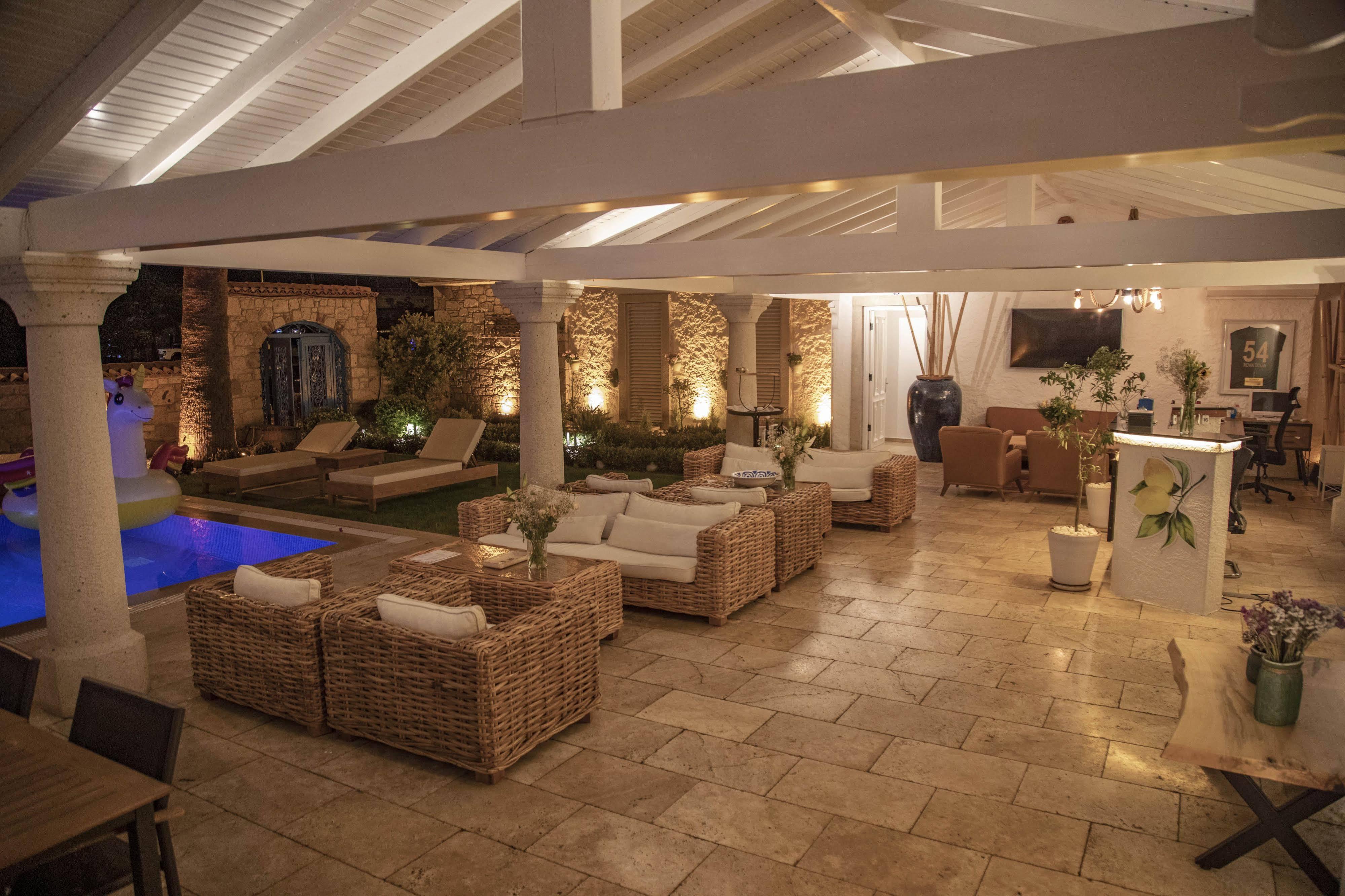 Alacati Limonaia Hotel 외부 사진