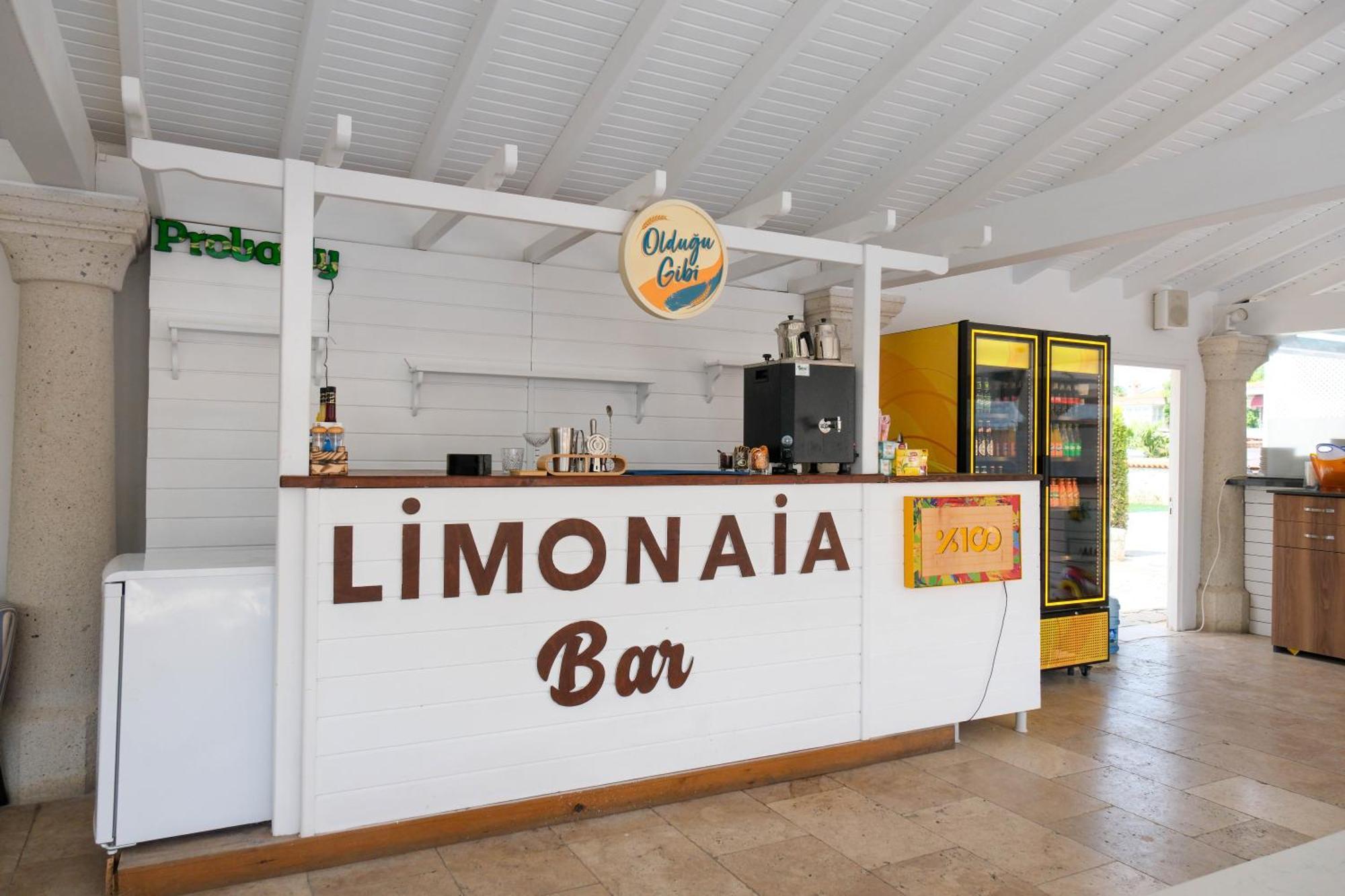 Alacati Limonaia Hotel 외부 사진